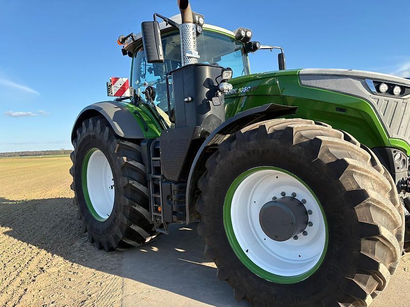 Fendt 1050 Vario Tractor 248.500 EUR
