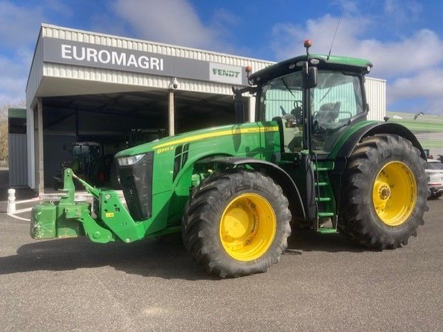 E-FARM: John Deere 8345 R - Tracteur - id 3ZSB1M4 - 146 000 € - Année: 2015 - Lecture du nombre d'heure: 4 500,Puissance du moteur (chevaux): 345,France