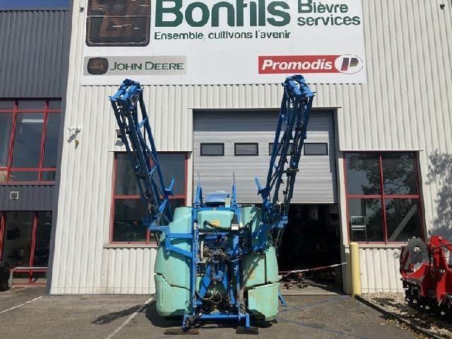 E-FARM: Berthoud elyte 1200 dp tronic - Pulvérisateur - id ESFZTCP - 6 500 € - Année: 2014 - France