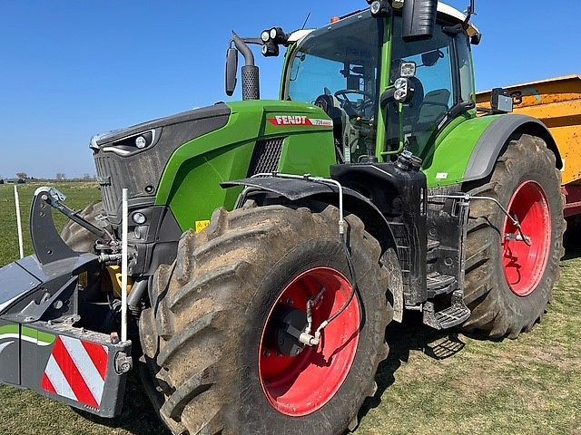 E-FARM: Fendt 724 Vario - Tracteur - id TH56UG1 - 219 500 € - Année: 2024 - Lecture du nombre d'heure: 1 600,Puissance du moteur (chevaux): 240,Pays-Bas