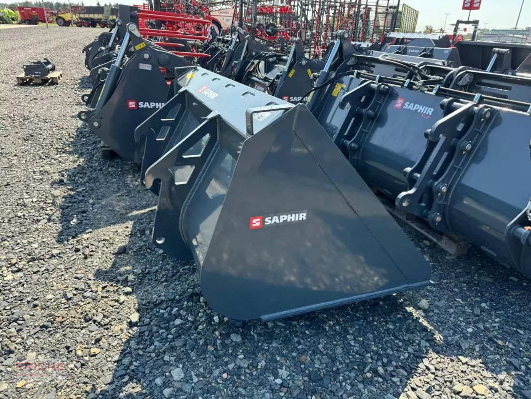 SAPHIR lgr 20 Attachment €2,300