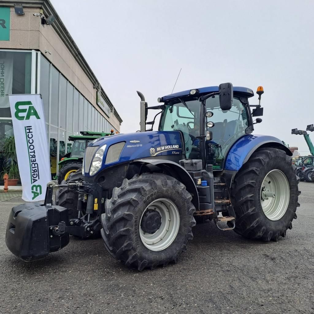 E-FARM: New Holland T7.270 - Tractor - id NG8ZS2G - €85,000 - Year of construction: 2016 - Engine hours: 5,523,Engine power (HP): 260,Italy