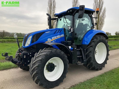 E-FARM: New Holland T6.175 - Tractor - id ESPGK5X - €62,814 - Year of construction: 2019 - Engine hours: 2,919,Engine power (HP): 145,United Kingdom