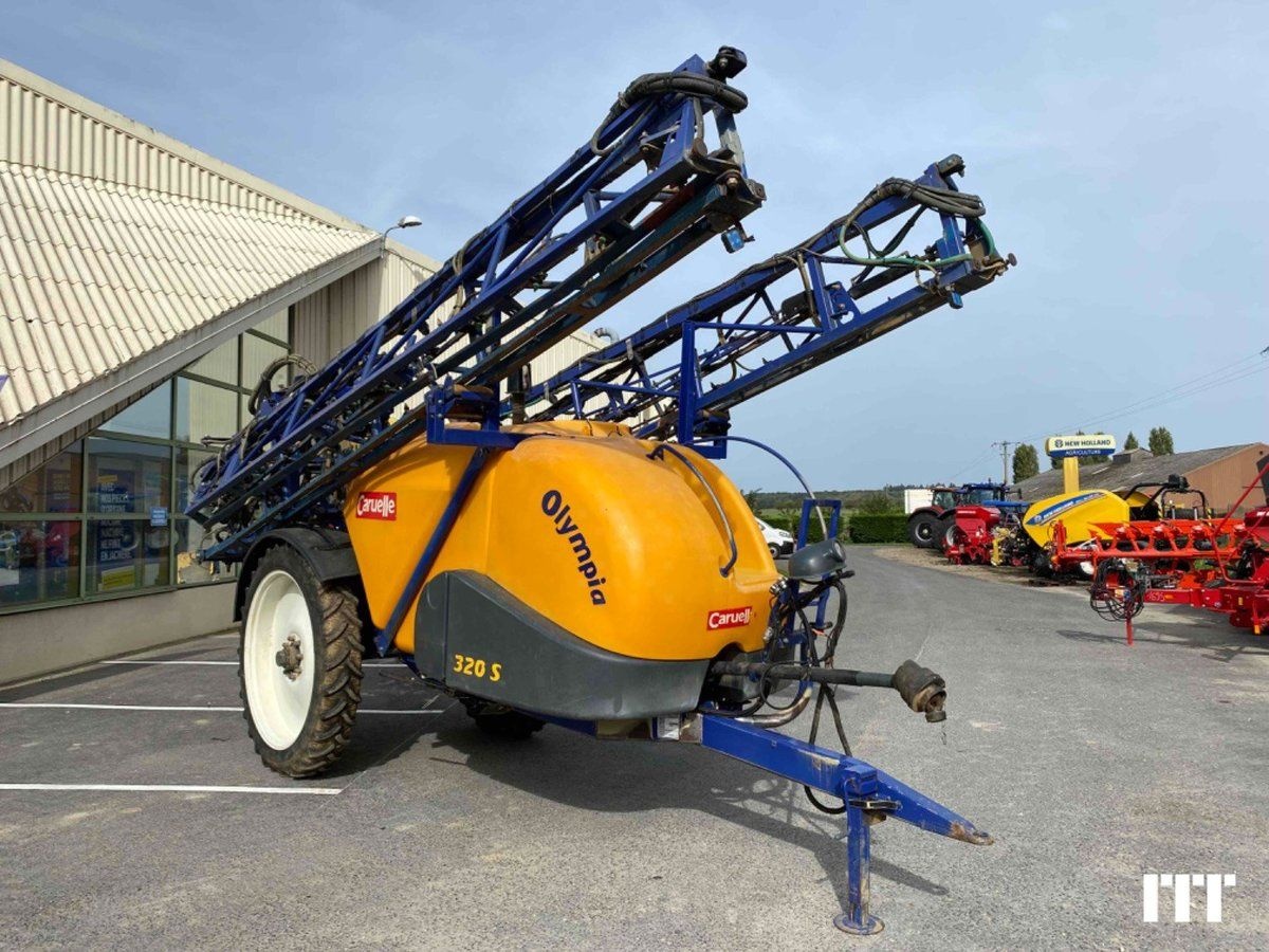 Caruelle olympia 320s sprayers €20,000