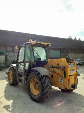 E-FARM: JCB 53170agt4f - Manipulador telescópico - id AI12S7F - 57.000 € - Año: 2018 - Horas: 4000,Francia