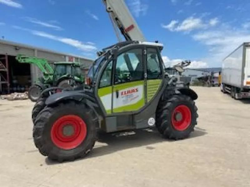 E-FARM: Claas scorpion 6030 - Chargeur télescopique  - id DYGNCDK - Année: 2010 - Puissance du moteur (chevaux): 100,France