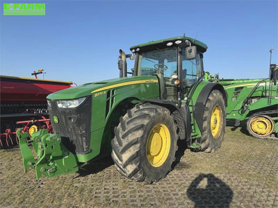 E-FARM: John Deere 8370 R - Τρακτέρ - id G5GENYP - 127.000 € - Χρονία: 2015 - Μετρητής ωρών: 7.725,Ισχύς κινητήρα: 370,Λιθουανία