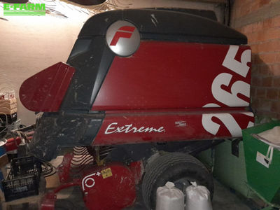 E-FARM: Feraboli extrême 265 ht - Baler - id SQ4YVZB - €17,500 - Year of construction: 2005 - Italy