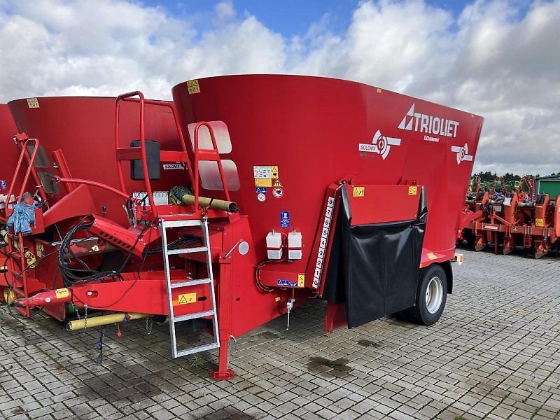 TRIOLIET Solomix 2 - 1600 ZK Przyczepa do mieszania paszy 40 600 €