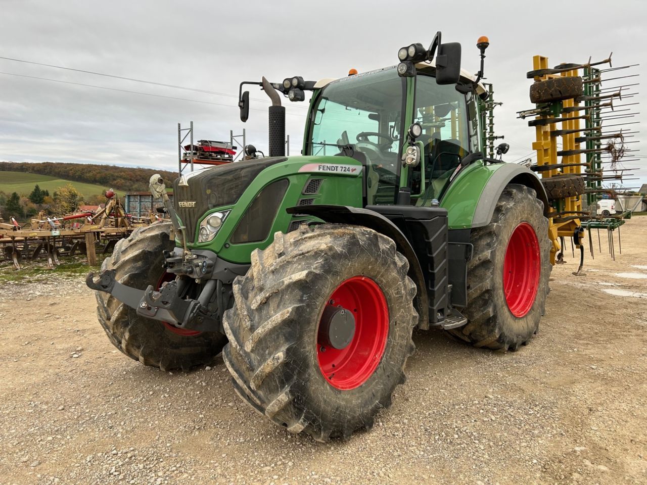 Fendt 724 Vario Profi Plus Tractor €76,000