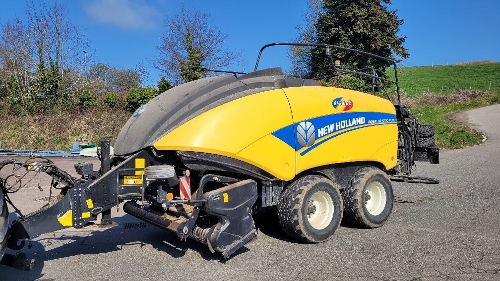 New Holland BB 1270 Plus Πρέσσα 88.000 €