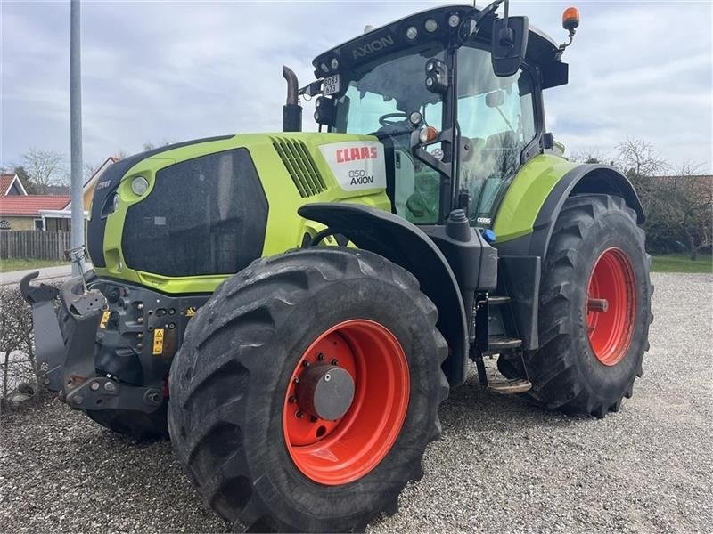 Claas axion 850 front pto & s10 gps tractor €63,682