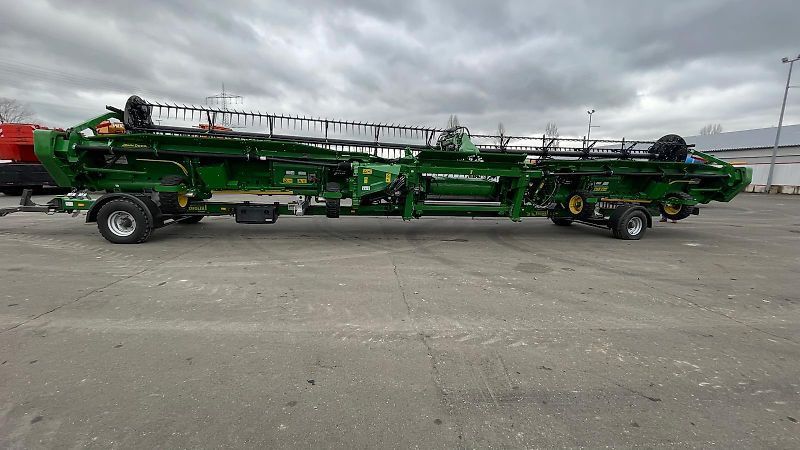 John Deere HD45X Header €125,000