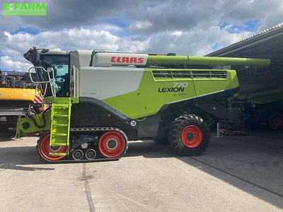 E-FARM: Claas Lexion 770 - Combine harvester - id RHEQEH2 - €375,000 - Year of construction: 2020 - Engine hours: 1,042,Engine power (HP): 585,Latvia