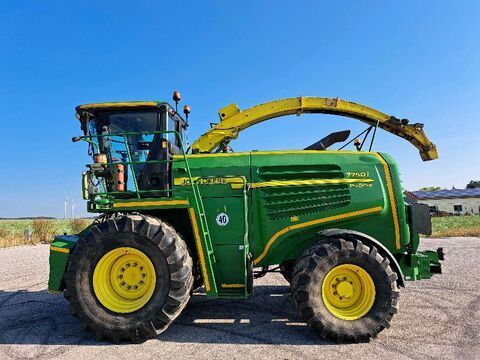 E-FARM: John Deere 7750 - Cosechadora de forraje autopropulsada - id PPKP8RA - 85.000 € - Año: 2010 - Horas: 4550,Potencia del motor: 623,Alemania