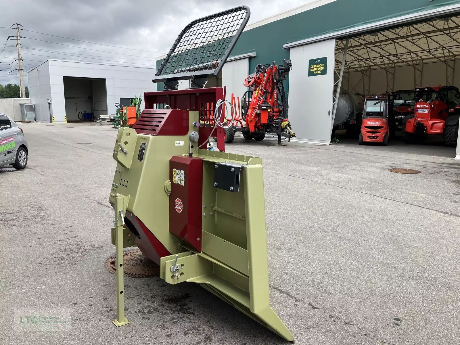 E-FARM: HOLZKNECHT hs 850 - Forestry equipment - id NFGUPWL - €9,083 - Year of construction: 2023 - Austria