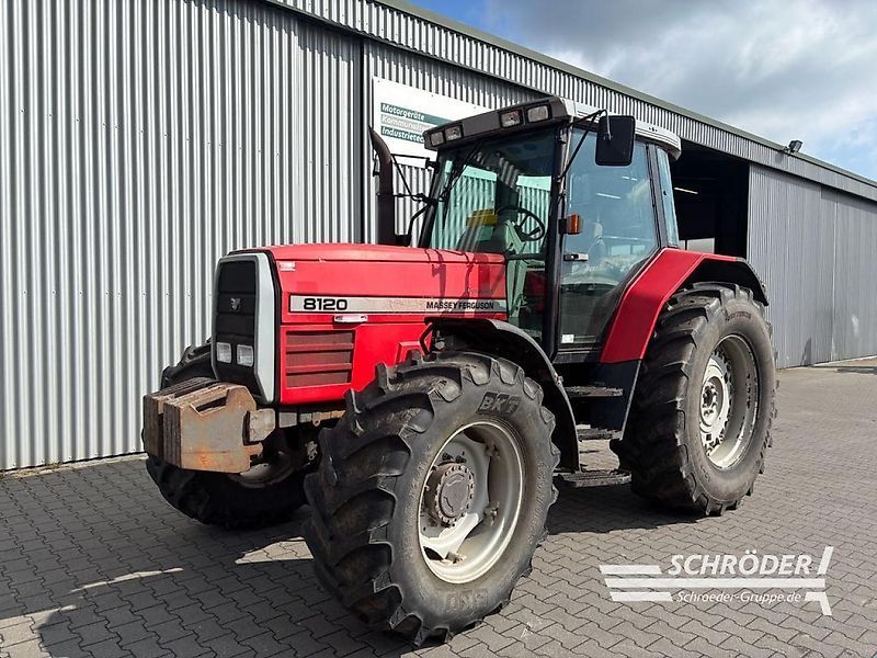 Massey Ferguson 8120 Traktor 19 885 €