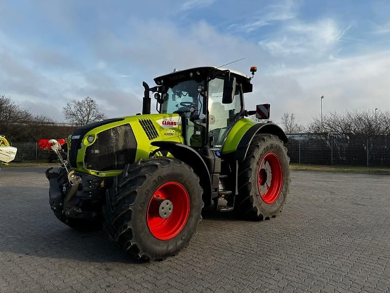 E-FARM: Claas Axion 830 - Traktor - id IQ5SVJL - 119.500 € - Baujahr: 2021 - Abgelesene Motorstunden: 3.571,Motorleistung (PS): 235,Deutschland