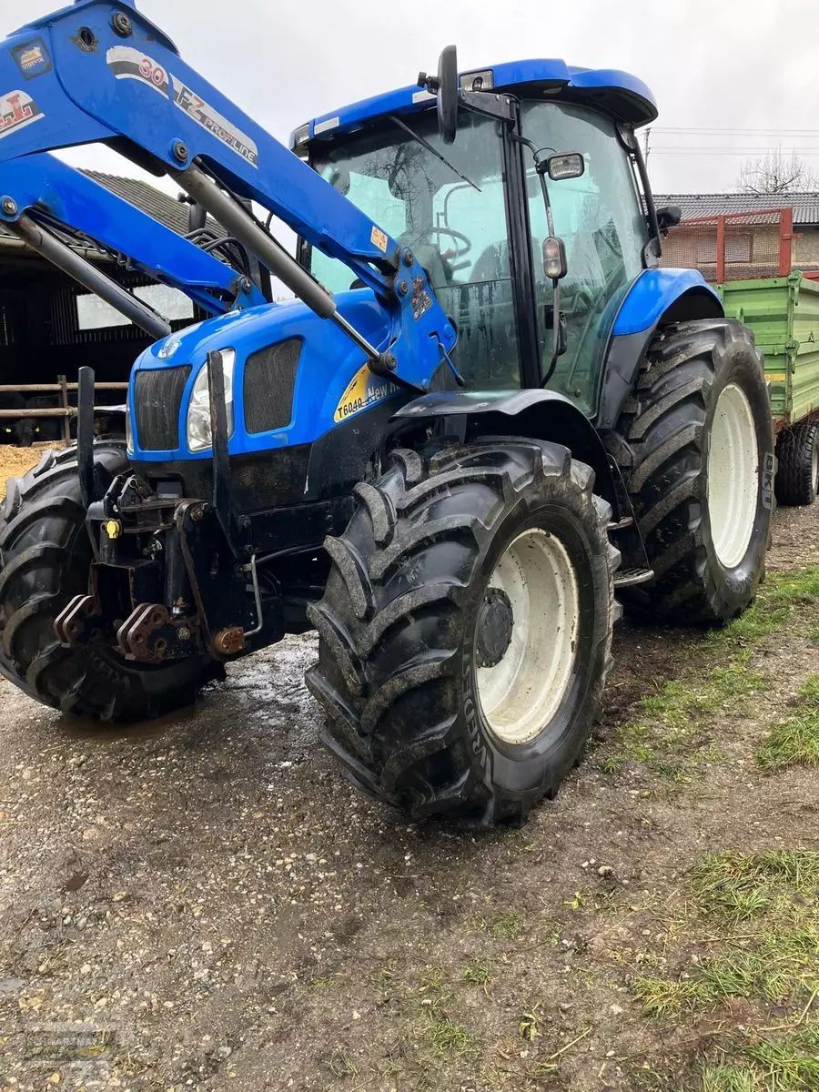 E-FARM: New Holland TS110A - Tractor - id LQQ1VUD - 30.973 € - Año: 2004 - Horas: 10.500,Potencia del motor: 116,Austria