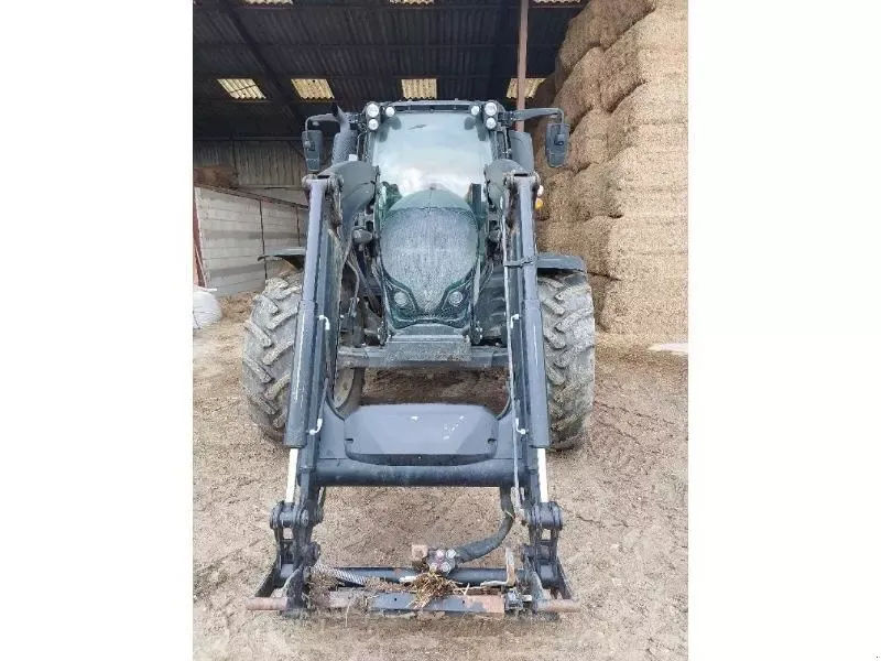 E-FARM: Valtra A134 - Tractor - id 1FJDEIH - Year of construction: 2019 - Engine hours: 3,100,Engine power (HP): 127,France