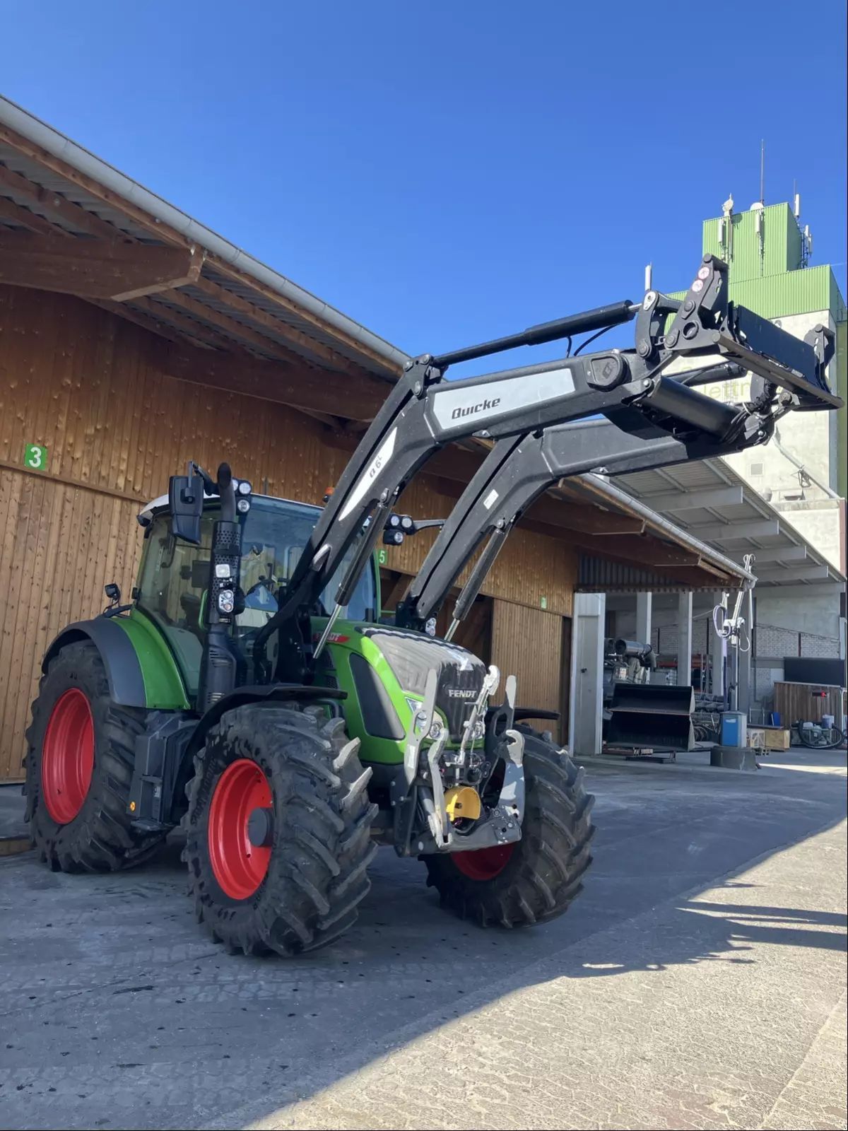 E-FARM: Fendt 514 Vario ProfiPlus - Traktor - id SC4CNUT - 159.900 € - Baujahr: 2024 - Abgelesene Motorstunden: 1.257,Deutschland