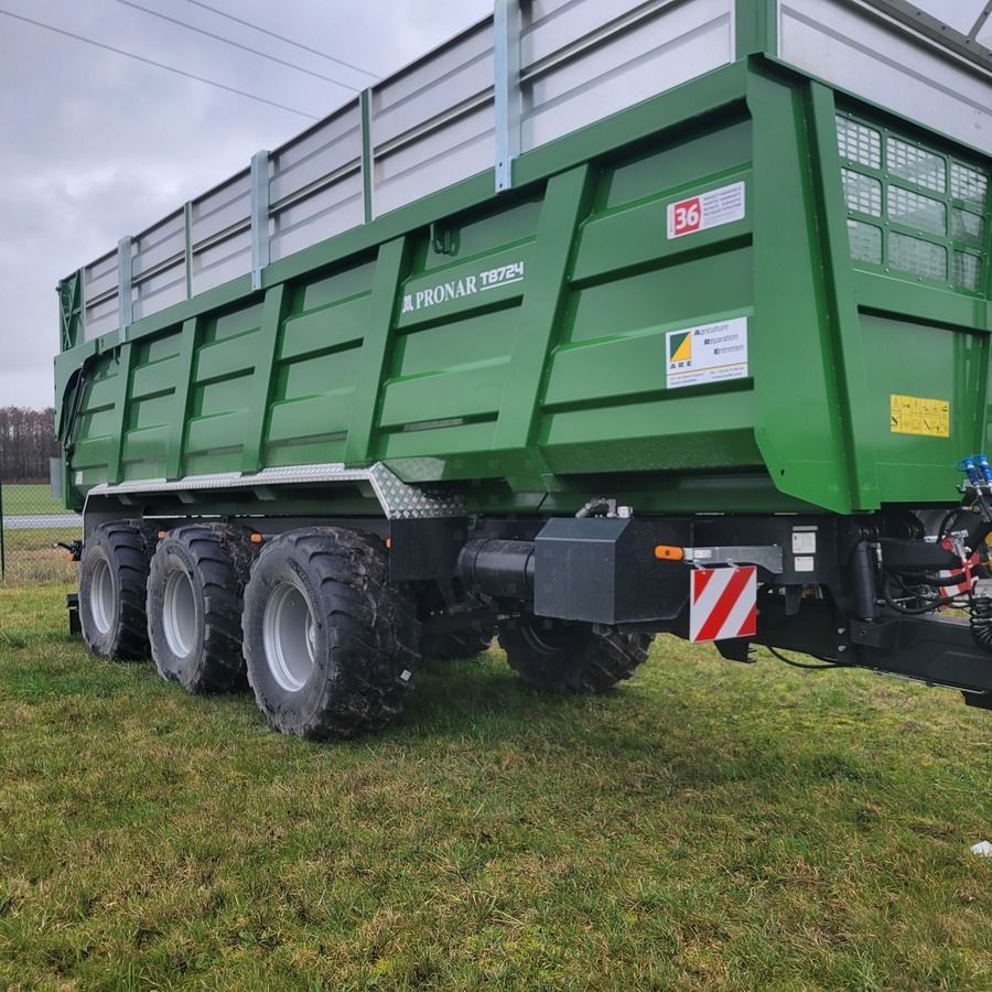 Pronar 8724 Pótkocsi billencs