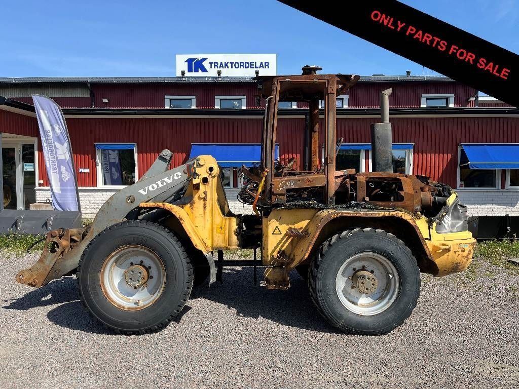VOLVO l 40 b tps dismantled. only spare parts Wheel loader