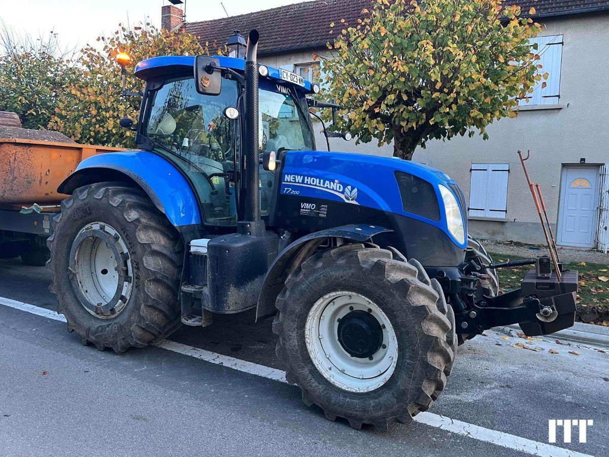 New Holland T7.200 Tractor €35,000