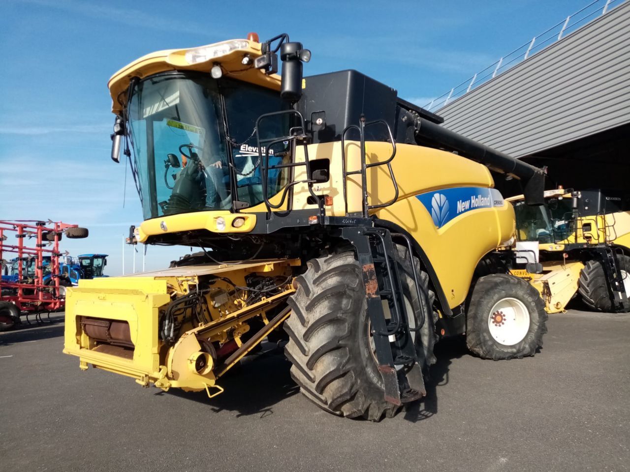 New Holland CR 9080 Elevation Moissonneuse-batteuse 95 000 €