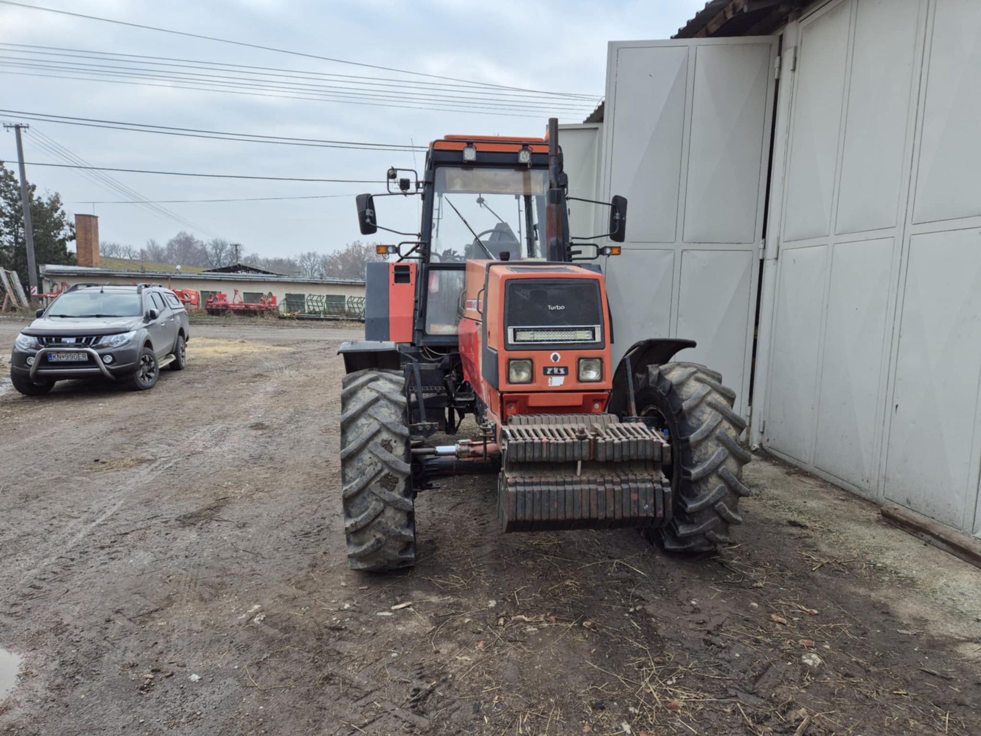 E-FARM: Zetor ZTS 123 45 - Traktor - id QNRHJWD - 18 000 € - Rok produkcji: 1995 - Motogodziny: 33 000,Moc silnika: 123,Słowacja