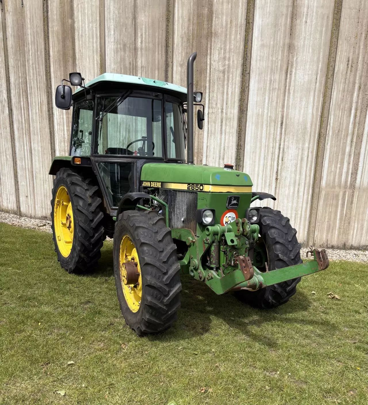 John Deere 2850 Traktor