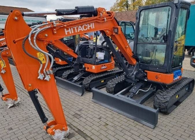 hazu　#38 E-FARM: Hitachi zx38u-6 - Mini excavator - id KYU4HLZ - Year of