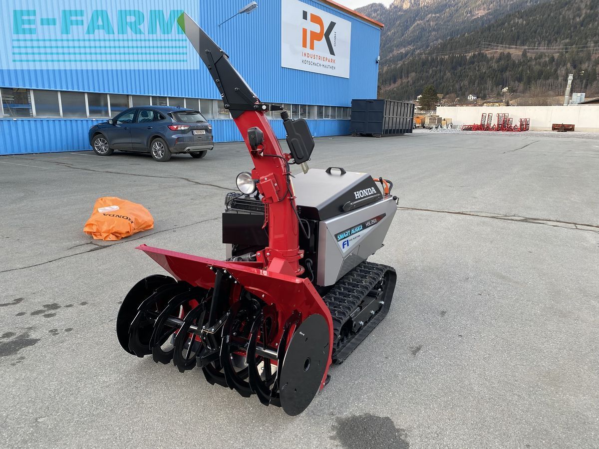 E-FARM: Honda hsl 2511 - Municipal equipment - id KKUBZDV - €17,159 - Year of construction: 2025 - Austria