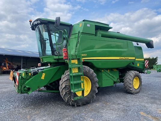E-FARM: John Deere T 660 - Cosechadora - id AQPYFFA - 118.000 € - Año: 2008 - Horas: 2223,Francia