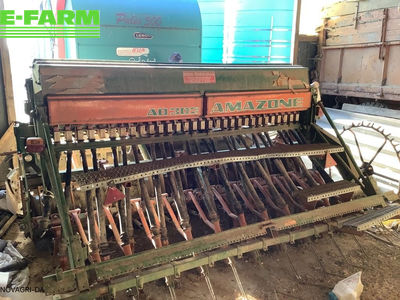 E-FARM: Amazone ED 302 Classic Standart - Drilling machine combination - id 22RJXVE - €5,800 - Year of construction: 2009 - Engine power (HP): 170