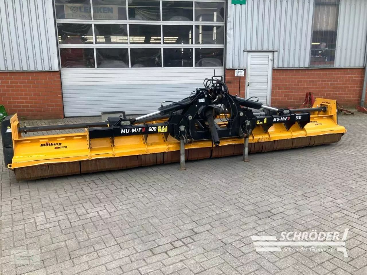 Müthing mu-m/f 600 vario Топпер 23 000 €