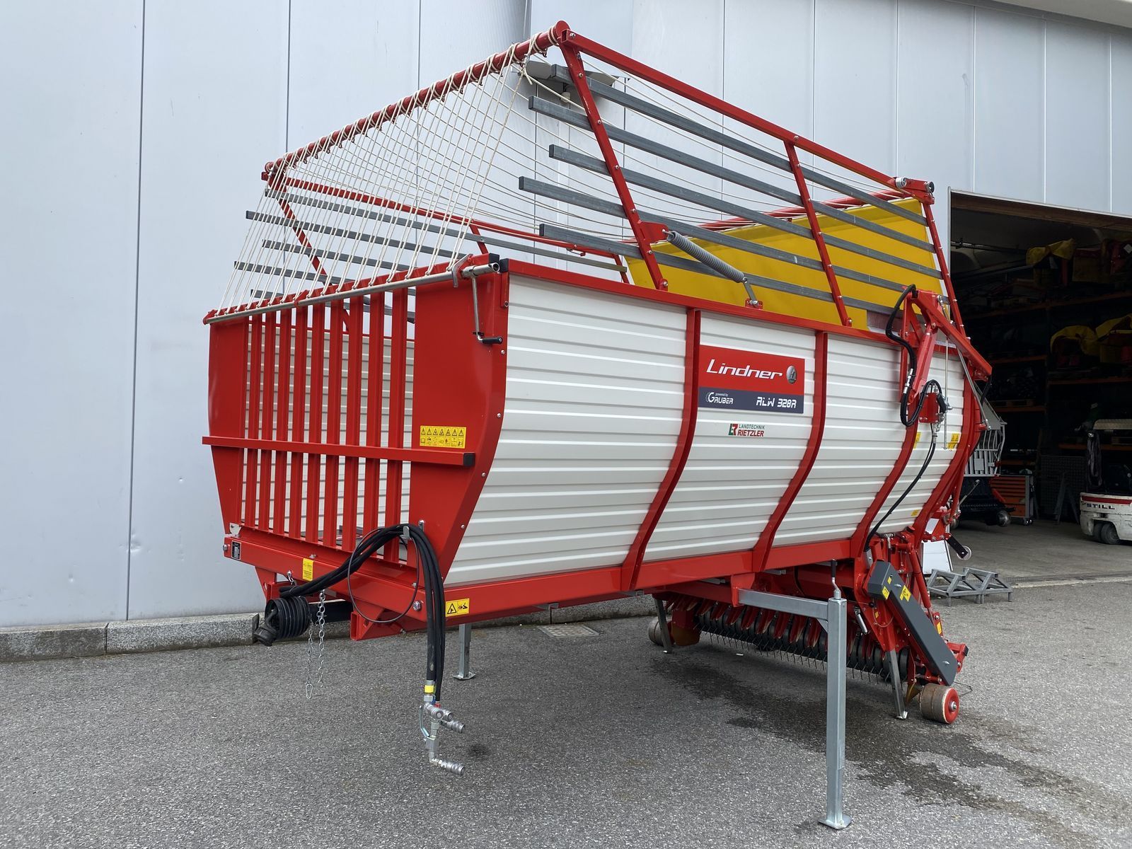 Gruber alw 328 r Wózek paszowy 40 834 €