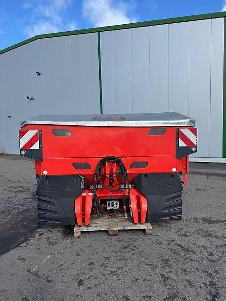 Rauch axis h 30.2 emc Fertiliser spreader €10,000