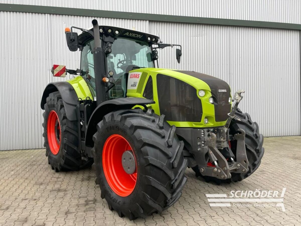 Claas Axion 950 tractor €94,850