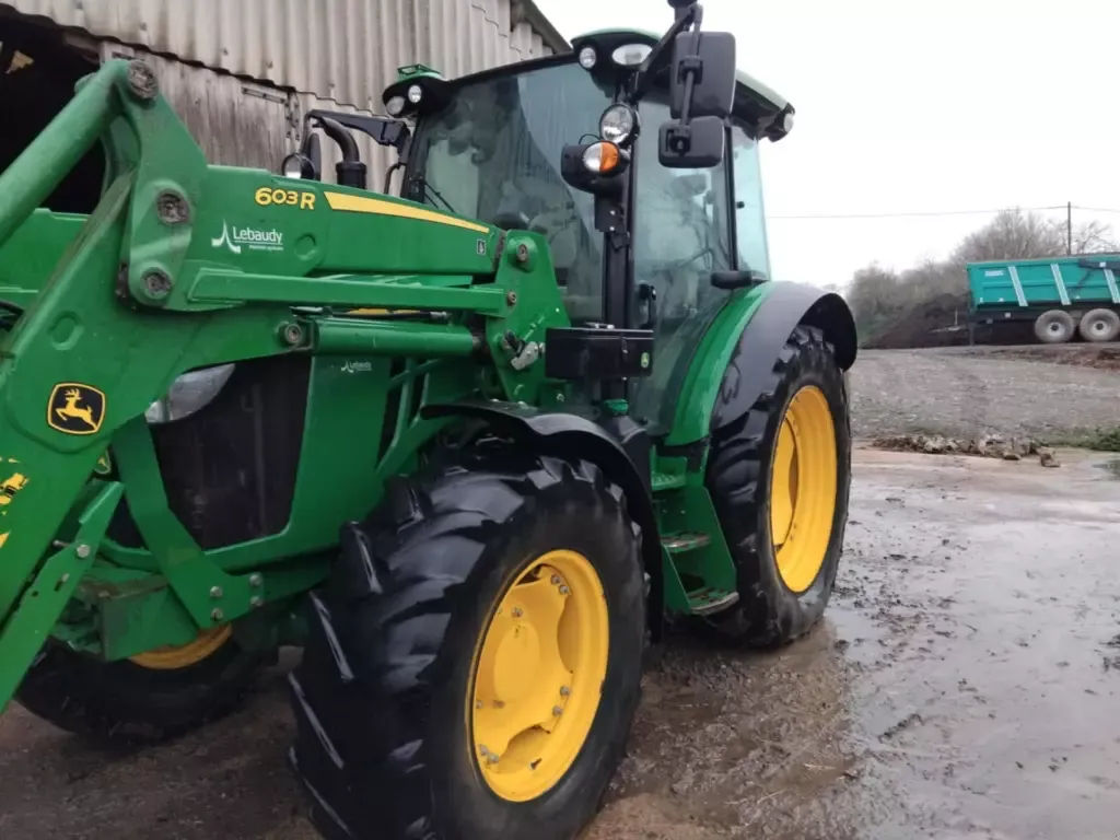 E-FARM: John Deere 5100 R - Traktor - id TDRTWK7 - 45 000 € - Rok výroby: 2018 - Hodiny motoru: 2 018,Výkon motoru (HP): 100,Francie