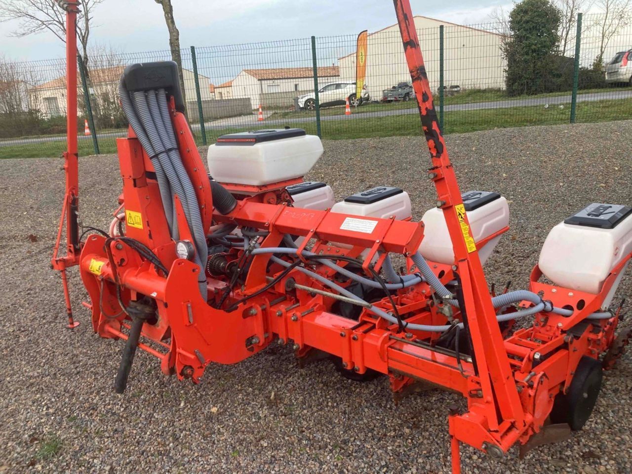 Kuhn maxima 2 ts Maszyna do siewu punktowego 9600 €
