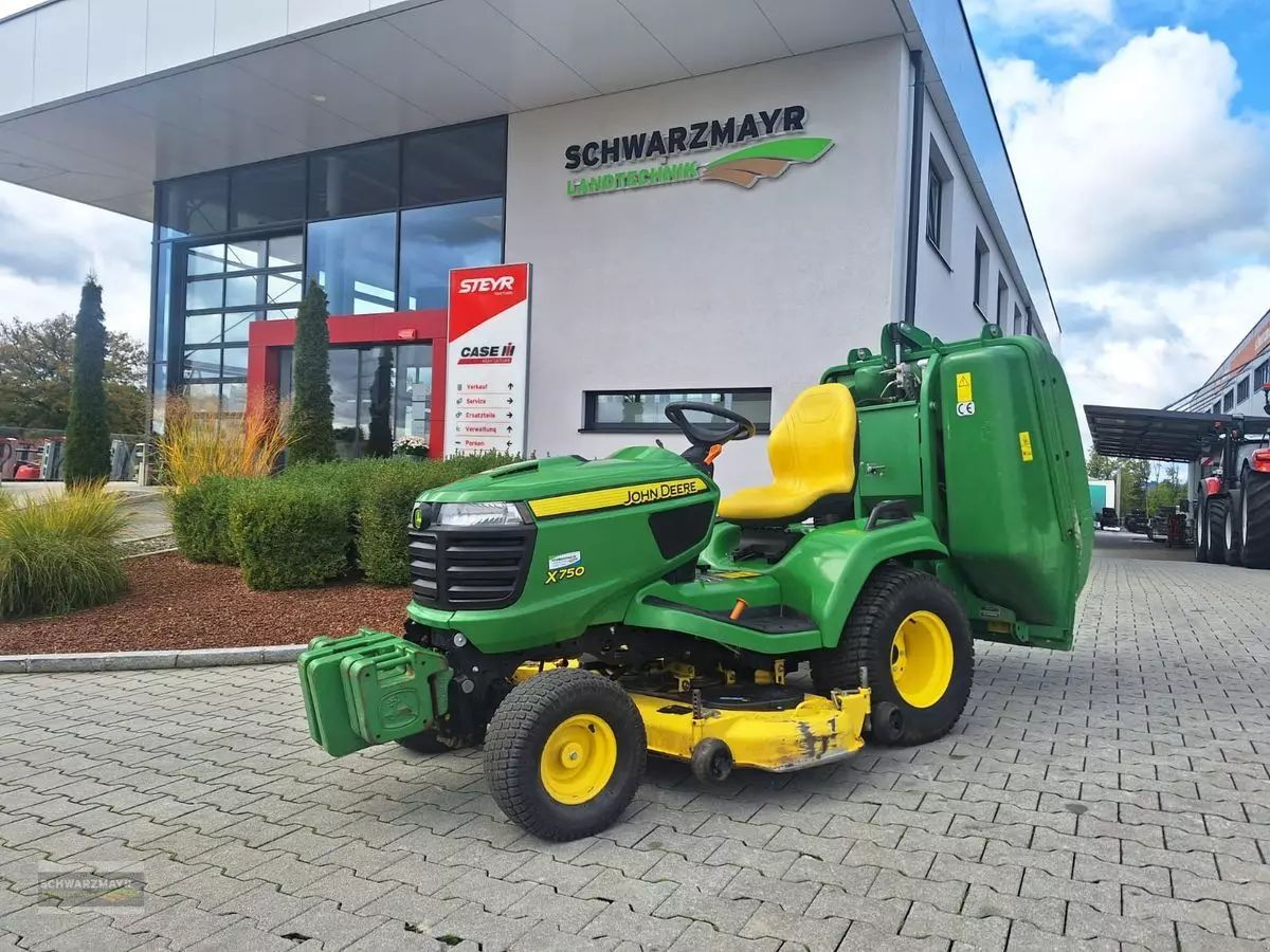 E-FARM: John Deere X750 - Tondeuse - id EQJSNGK - 9 500 € - Année: 2017 - Autriche