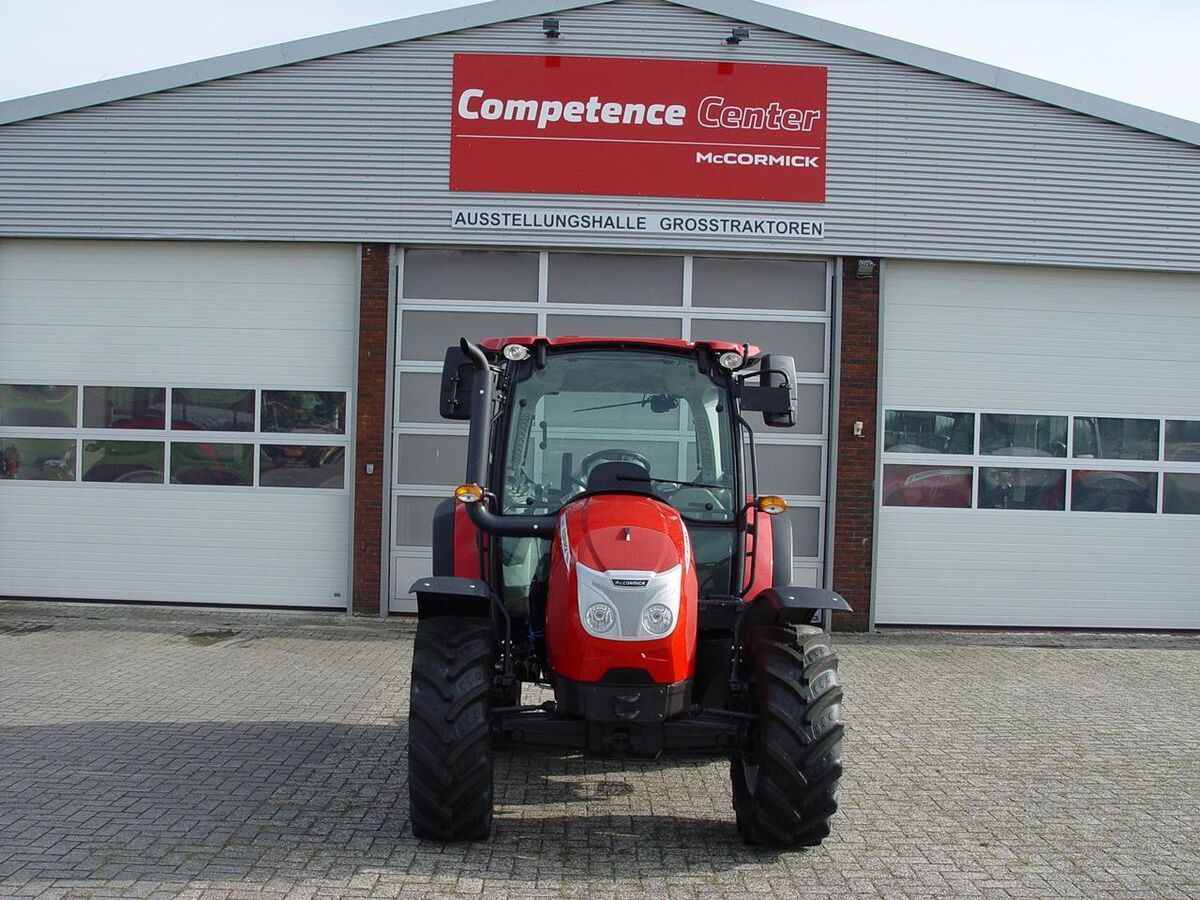 E-FARM: McCormick X4.080 - Traktor - id YJQUUJT - Baujahr: 2025 - Abgelesene Motorstunden: 2,Motorleistung (PS): 75,Deutschland