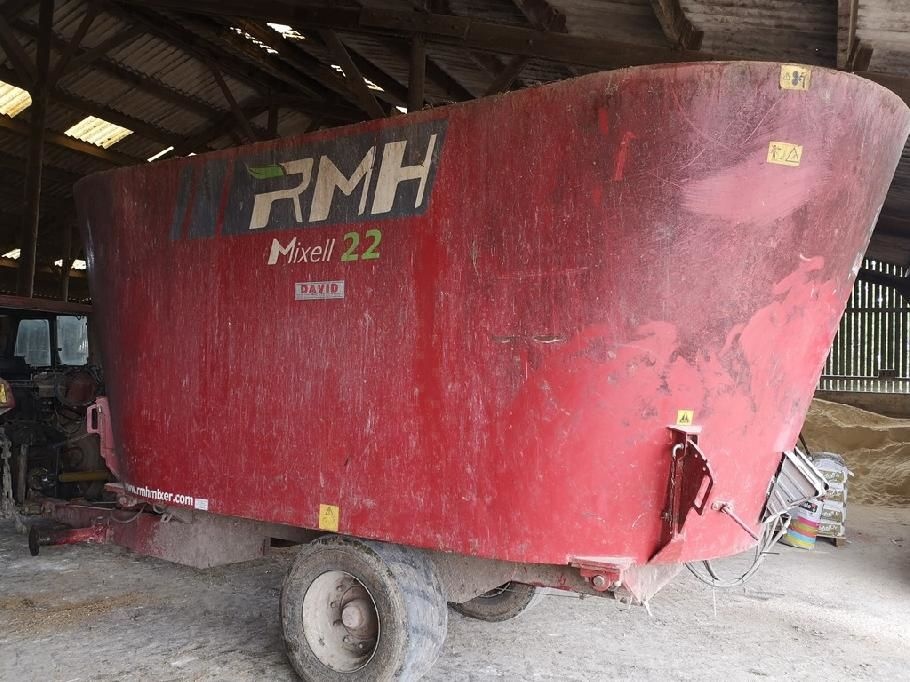 RMH mixell 22 feedingwagon €9,500