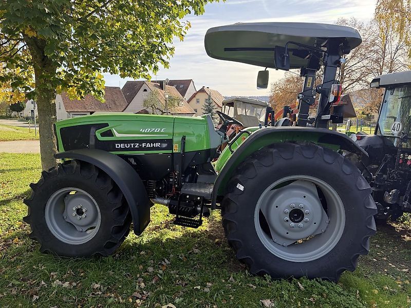 Deutz-Fahr 4070 E Traktor 26.723 €