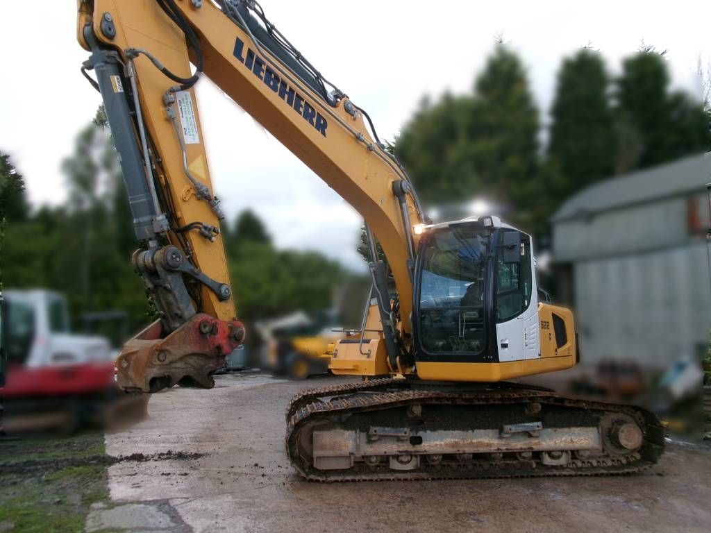 Liebherr r 922 Raupenbagger 51.607 €