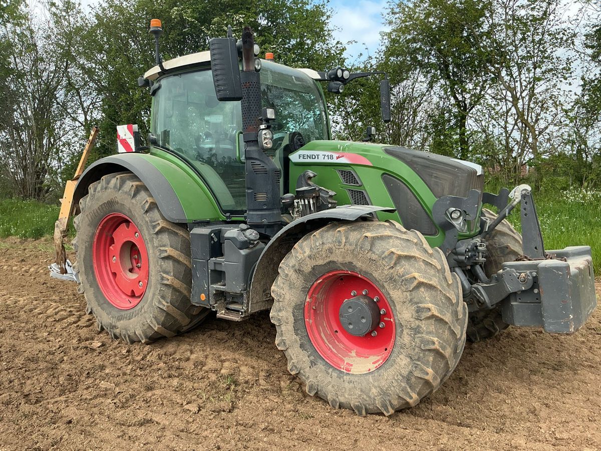 Fendt 718 Vario Profi Tractor €100,000
