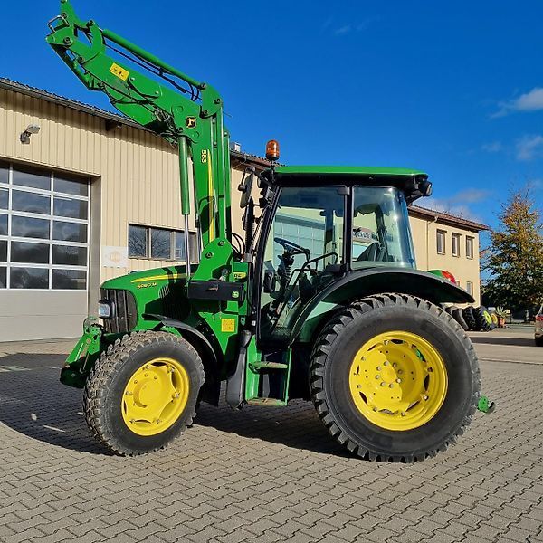 John Deere 5080 M Трактор 55 000 €