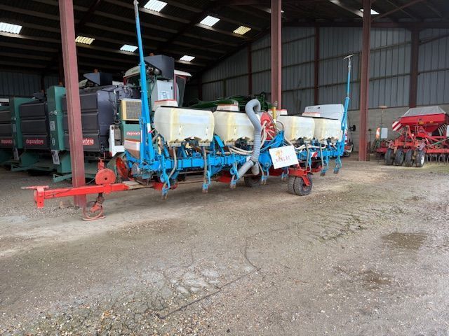 Monosem Maszyna do siewu punktowego 9800 €