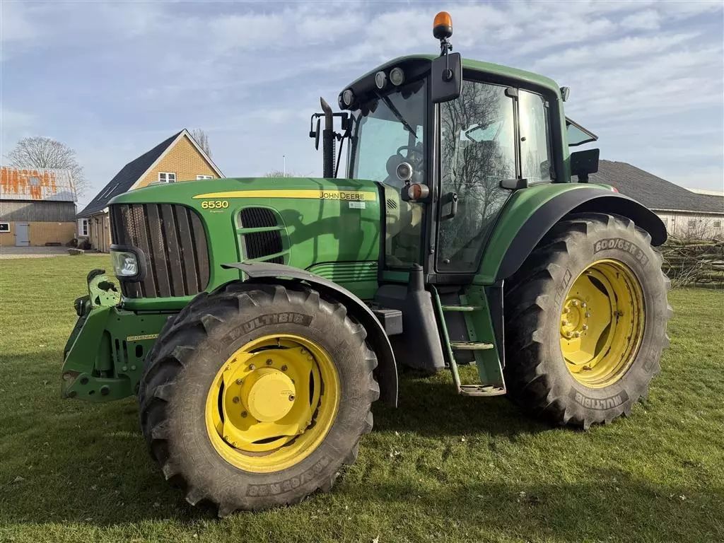 John Deere 6530 Premium Tractor 43.493 €